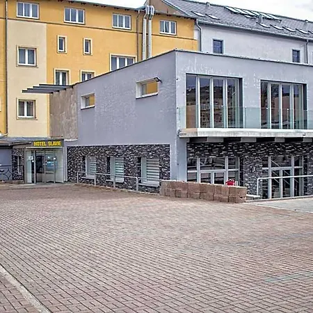Slavie 3*