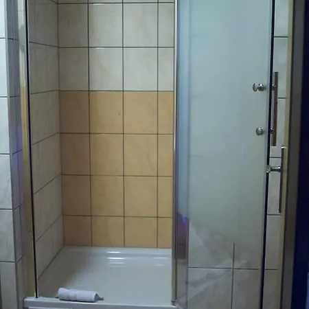 Slavie Hotel 3*